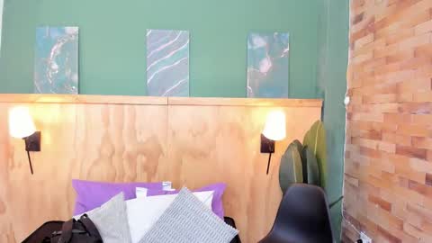 Snapshot of halleylorens chatting on February 14, 2026, 7:10 pm Halley Lorens online show from February 14, 2026, 7:10 pm