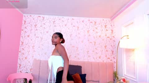 Snapshot of halleylorens chatting on July 11, 2026, 7:16 pm Halley Lorens online show from July 11, 2026, 7:16 pm