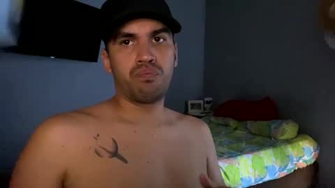 hamiltong12 online show from October 26, 2025, 9:10 pm