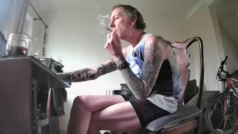 hammyrocks69 online show from April 26, 2026, 5:32 pm