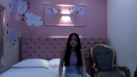 Snapshot of hamvanessa_hos chatting on February 23, 2026, 12:57 pm Hamvanessa online show from February 23, 2026, 12:57 pm