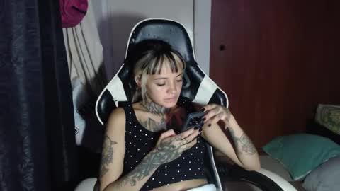 Hanya online show from January 9, 2026, 9:49 pm