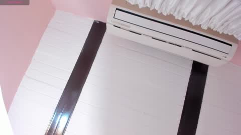 hanaahquinn online show from February 25, 2025, 11:30 am