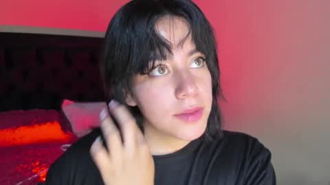 Snapshot of hanah_bakeer chatting on December 3, 2024, 4:39 pm Hanah Montana Independent model online show from December 3, 2024, 4:39 pm