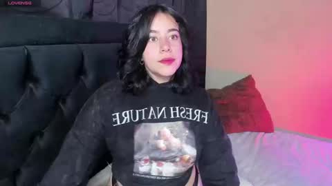 Snapshot of hanah_bakeer chatting on September 16, 2025, 1:23 pm Hanah Montana Independent model online show from September 16, 2025, 1:23 pm