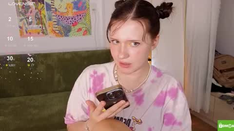 Snapshot of hanahwoods chatting on March 16, 2026, 5:44 am hanahwoods online show from March 16, 2026, 5:44 am