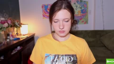 Snapshot of hanahwoods chatting on April 9, 2026, 2:22 am hanahwoods online show from April 9, 2026, 2:22 am