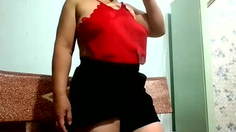 Snapshot of hanana_zz chatting on July 6, 2026, 10:01 pm hanana_zz online show from July 6, 2026, 10:01 pm
