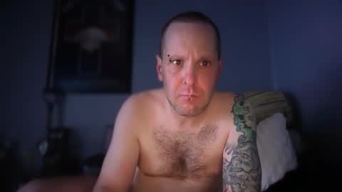hand_banana_420 online show from May 1, 2026, 5:01 am