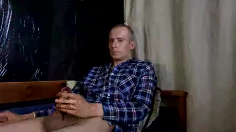 handicraft_07081991 online show from September 18, 2025, 2:02 am