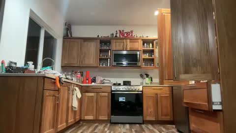 handieman_realtarzan online show from November 12, 2025, 4:46 am