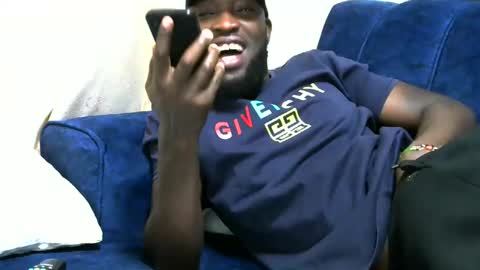 handsome king online show from December 2, 2024, 8:00 pm