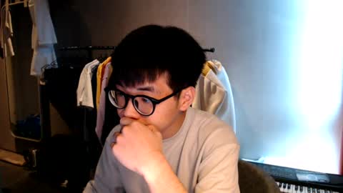 Snapshot of handsome_mannn chatting on July 20, 2026, 2:19 pm handsome_mannn online show from July 20, 2026, 2:19 pm
