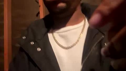 handsomeda1 online show from January 7, 2025, 9:18 am