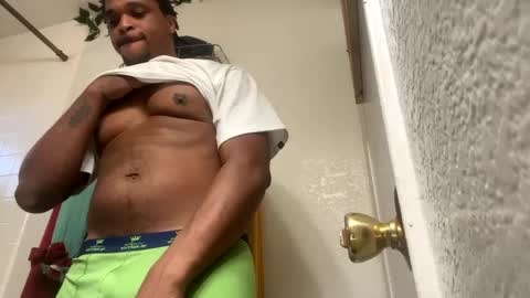 handsomeda1 online show from February 24, 2025, 11:19 pm