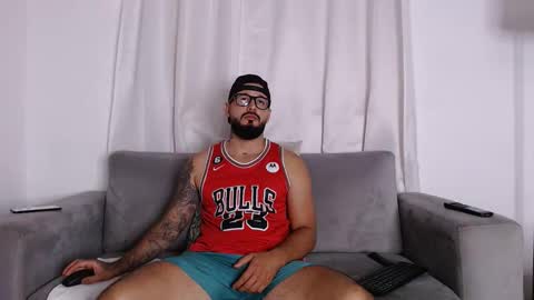 Handsomen online show from April 7, 2026, 2:23 am