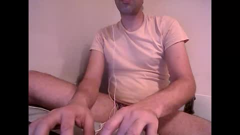 Snapshot of handsomepenis20cm chatting on December 17, 2025, 5:08 pm handsomepenis20cm online show from December 17, 2025, 5:08 pm