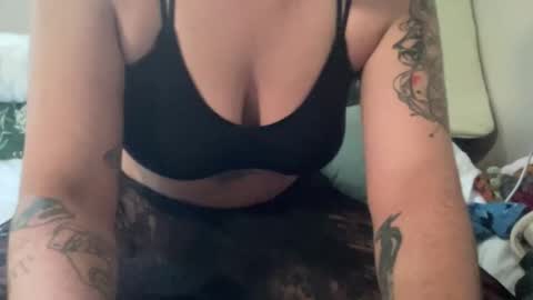 Snapshot of handsomethembo69 chatting on June 4, 2026, 7:09 pm Magma online show from June 4, 2026, 7:09 pm