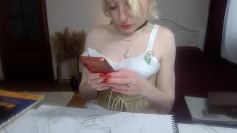 Snapshot of handy997 chatting on March 10, 2025, 11:21 am Ada Adelaida online show from March 10, 2025, 11:21 am