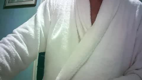 handymanforyou177322 online show from April 20, 2026, 10:22 pm