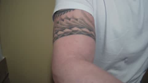 hanky online show from December 10, 2024, 4:49 pm