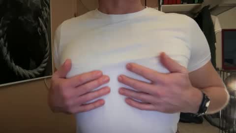 hanky online show from February 14, 2025, 7:28 am