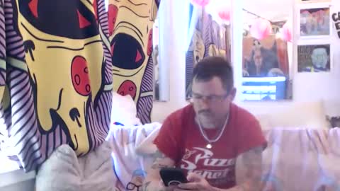 hank rams online show from February 2, 2026, 7:34 pm