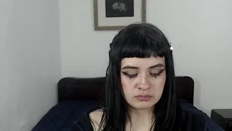 JUANA online show from September 12, 2025, 2:44 am