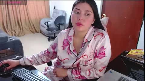 Hanna online show from November 13, 2025, 8:52 pm