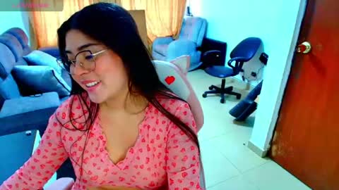 Snapshot of hanna__11_ chatting on August 8, 2026, 8:55 pm Hanna online show from August 8, 2026, 8:55 pm