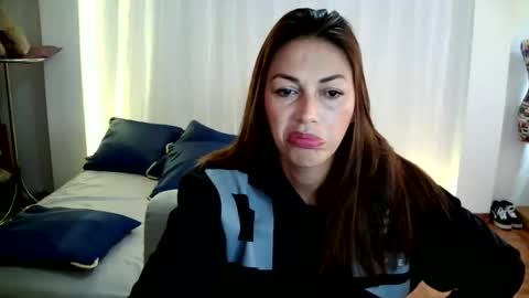 Hanna charming online show from January 8, 2026, 4:53 pm