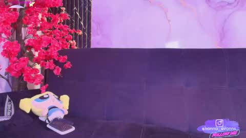 Snapshot of hanna_evanns_ chatting on May 30, 2026, 8:39 pm Hanna online show from May 30, 2026, 8:39 pm