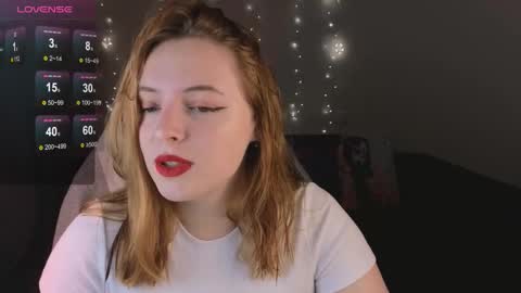 Snapshot of hanna_melon chatting on October 25, 2025, 11:40 am Hanna next stream is Mo 8pm-6am by CET online show from October 25, 2025, 11:40 am