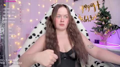 hanna montanas online show from December 23, 2024, 3:01 pm