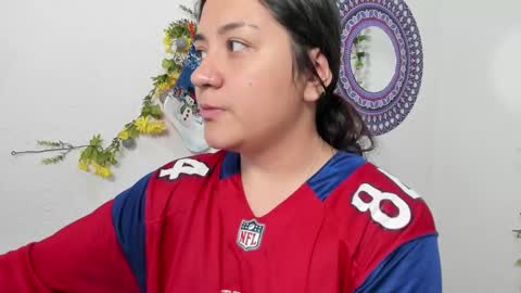 Camila online show from January 2, 2025, 9:07 pm