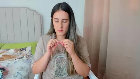 Hanna online show from October 30, 2025, 4:52 pm