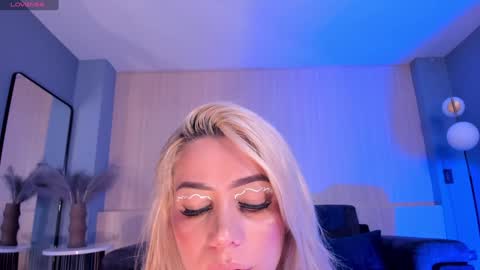  Hanna Connor  online show from January 12, 2025, 8:57 pm