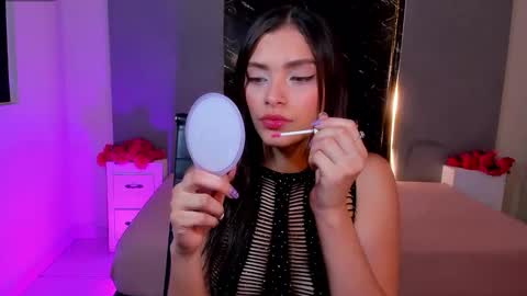 hannacooper3 online show from September 22, 2025, 7:38 pm
