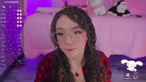 hannacutegod online show from October 9, 2025, 8:01 am