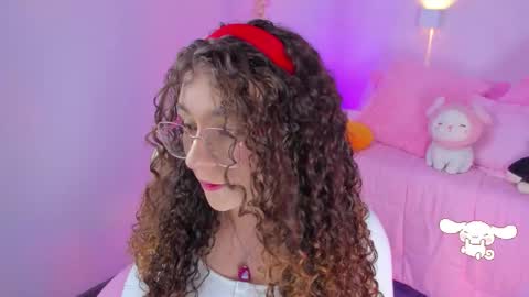 hannacutegod online show from November 7, 2025, 9:42 am