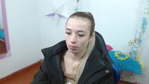 Hannah 027 online show from January 15, 2026, 10:09 am