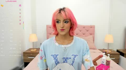 Hannah online show from April 5, 2026, 7:22 pm