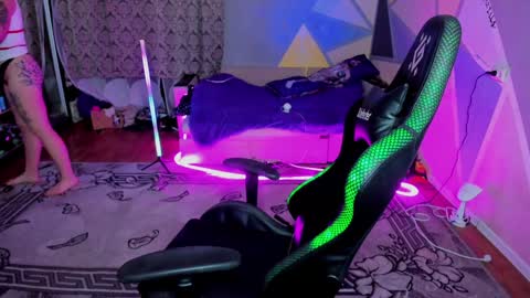 Hannah online show from December 2, 2024, 6:54 pm