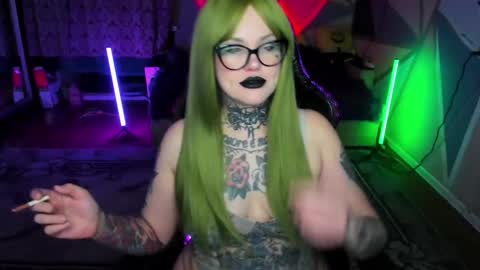 Hannah online show from March 4, 2025, 7:32 pm