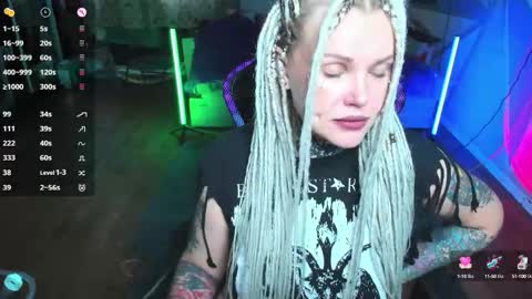 Hannah online show from October 13, 2025, 7:52 am