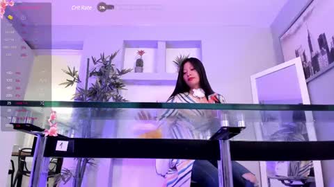 HANNAH HOWELL online show from February 28, 2025, 3:59 pm