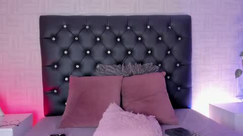 Hannah online show from February 1, 2025, 6:54 am