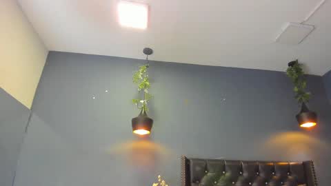 HANNAH MILLER online show from February 14, 2025, 5:36 pm