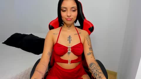 Hannah Milton online show from April 19, 2026, 6:10 pm