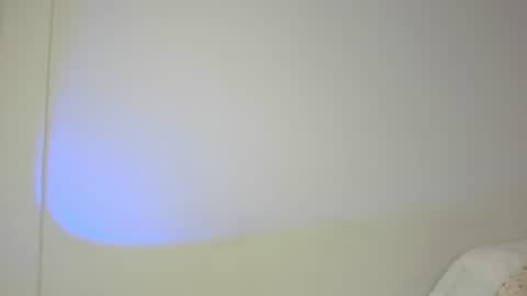 Snapshot of hannah_william chatting on June 22, 2026, 10:40 pm Hannah online show from June 22, 2026, 10:40 pm